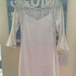 Gorgeous White Lilly Dress with bell sleeves
